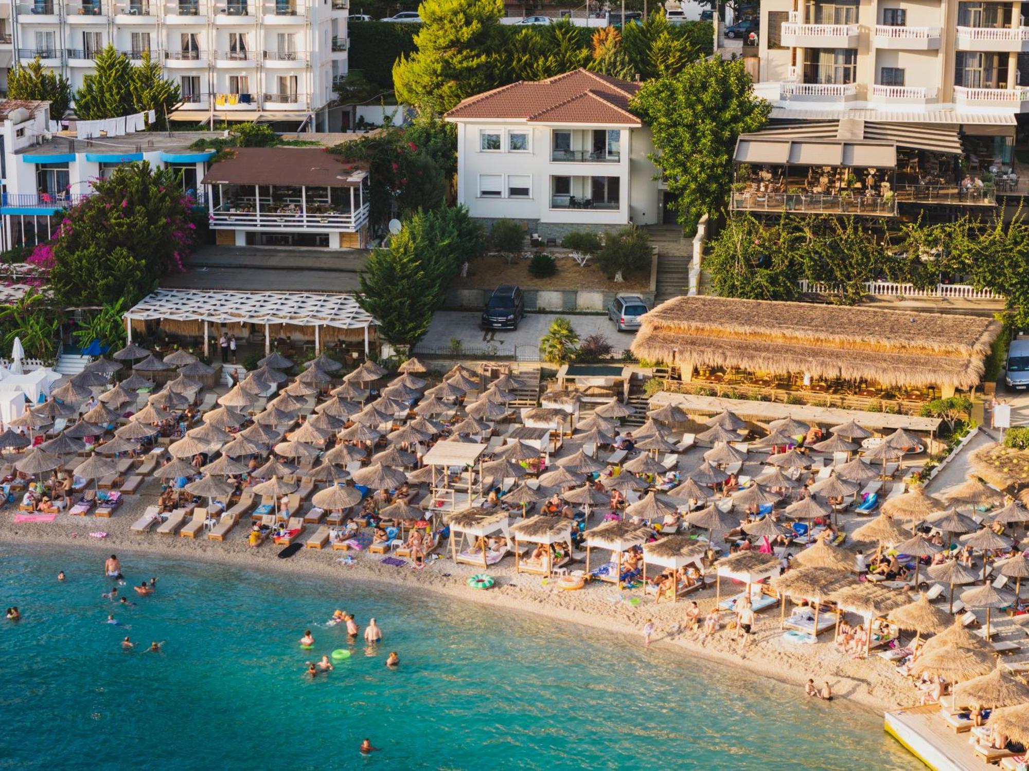 Epirus Hotel Sarandë Exterior foto