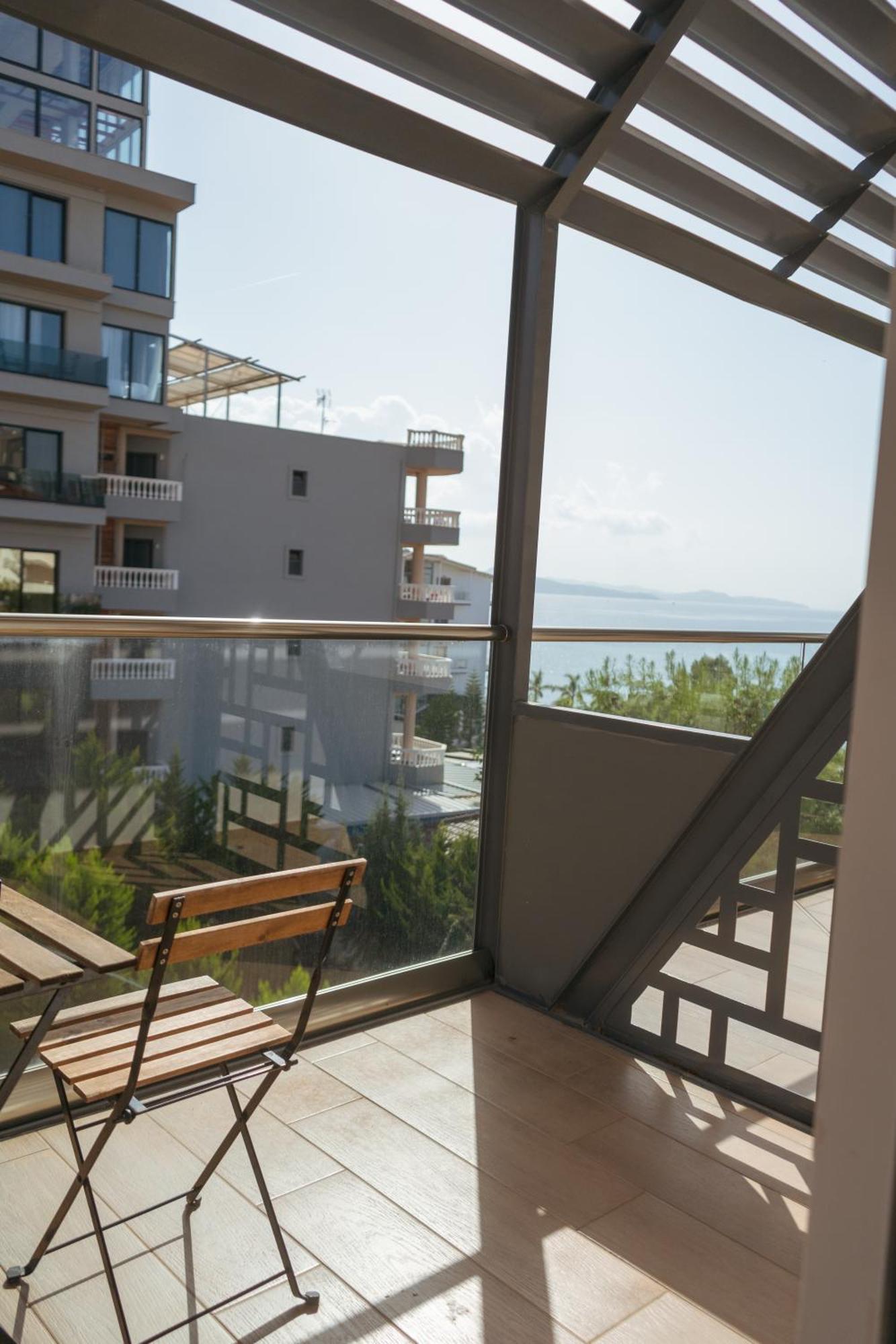 Epirus Hotel Sarandë Exterior foto
