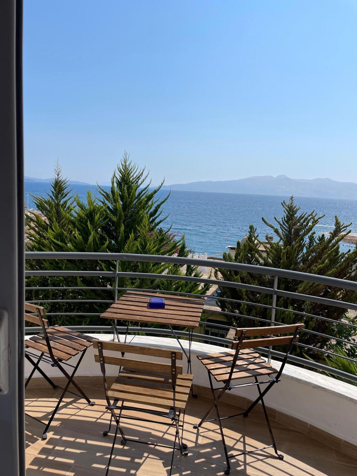 Epirus Hotel Sarandë Exterior foto